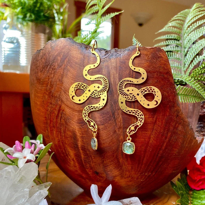 Delicate Artisan Gold Earring