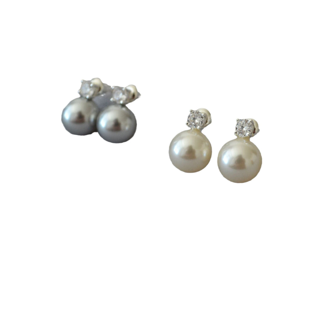 Romantic Silver Earring for Special Moments