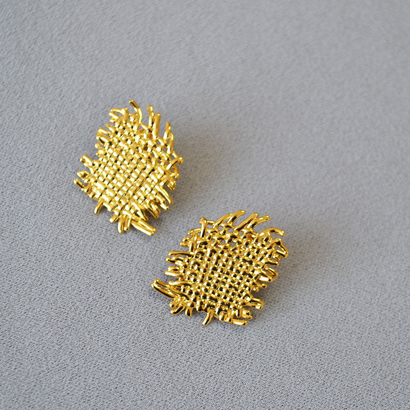 Vintage Handmade Gold Earring