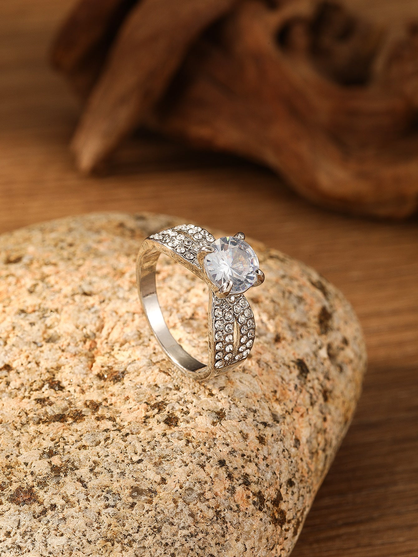 Stunning Ring for Daily Wear