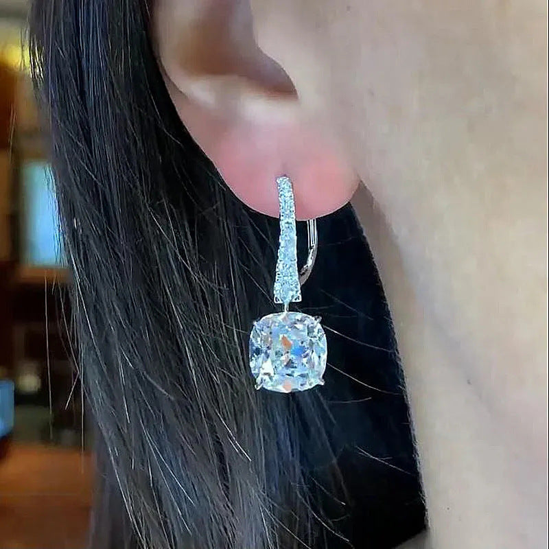 Vintage Handmade Earring