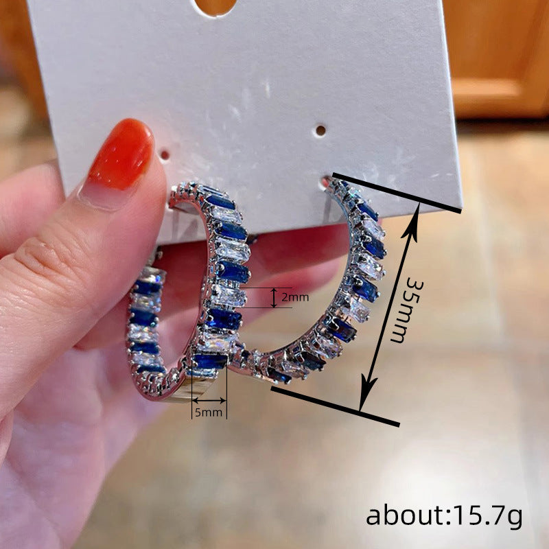 Romantic Earring for Special Moments