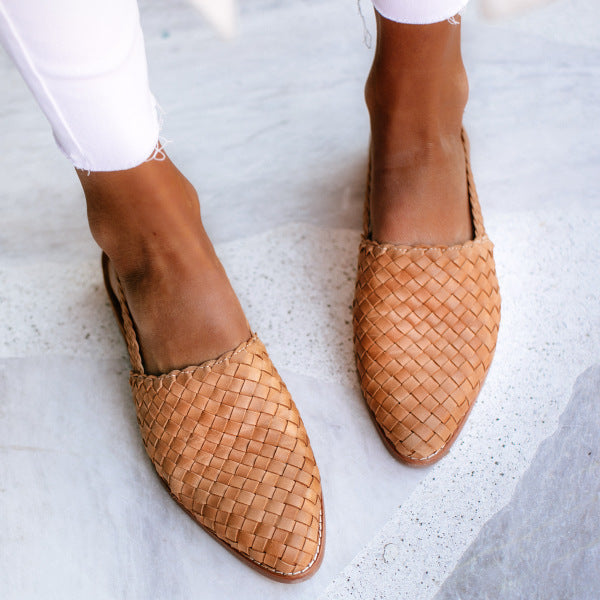 Graceful Orthopedic Sandals for Modern Look