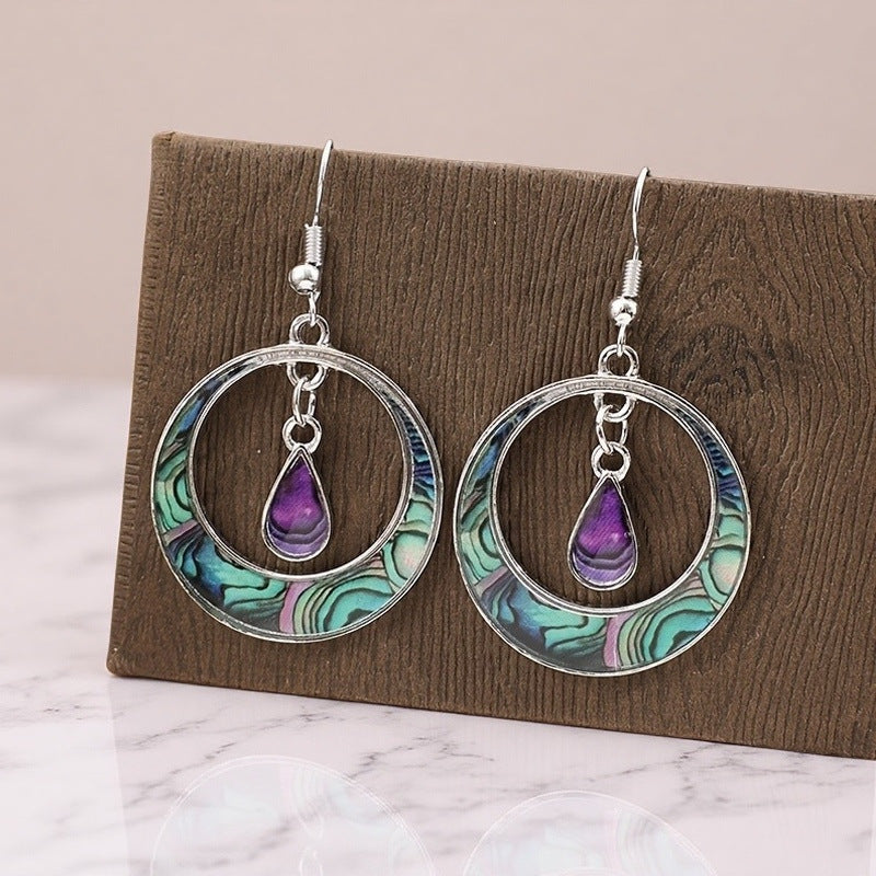 Charming Earring for Any Occasion