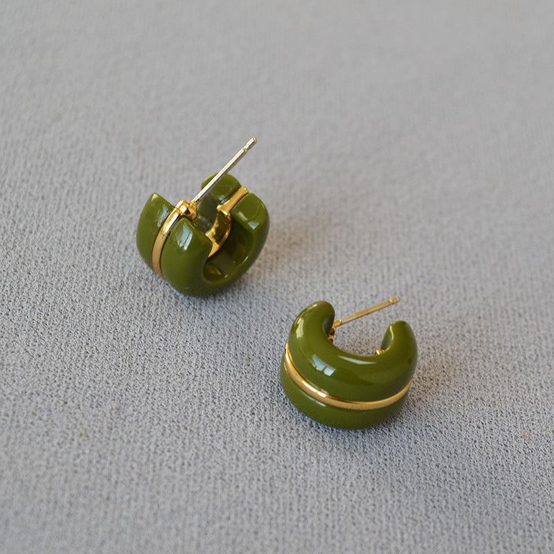 Delicate Artisan Gold Earring