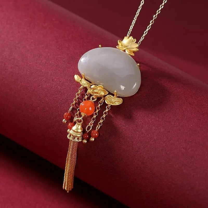 Stunning Gold Necklace for Daily Wear