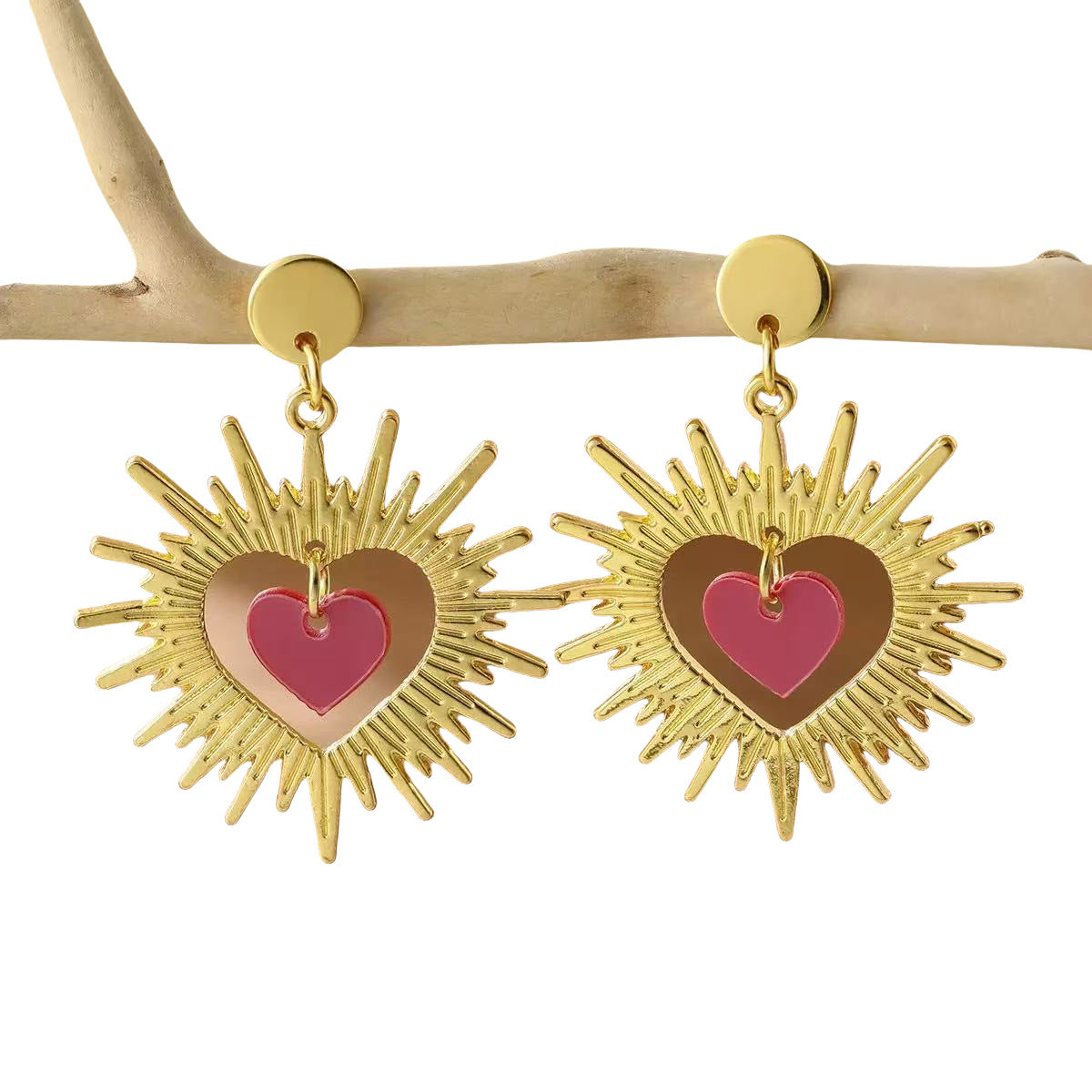 Charming Earring for Any Occasion