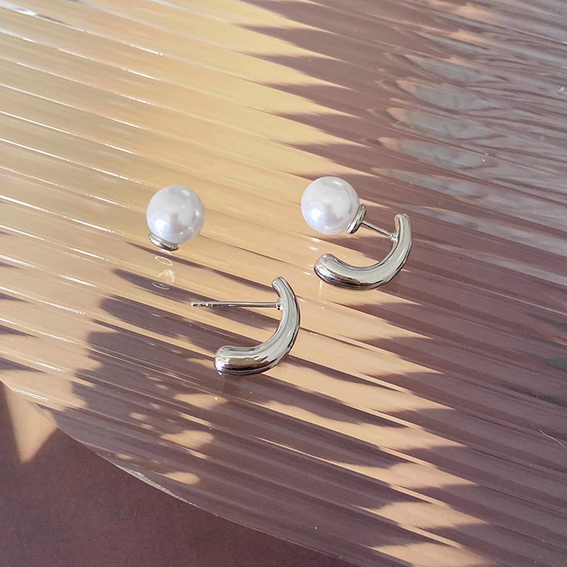Stunning Pearl Earring for Daily Wear