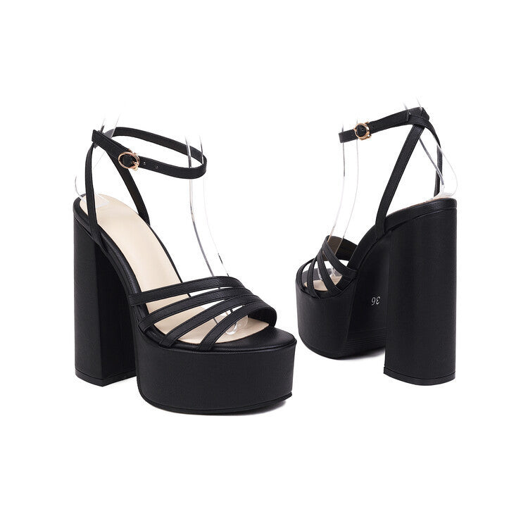 Graceful Orthopedic Sandals for Modern Look