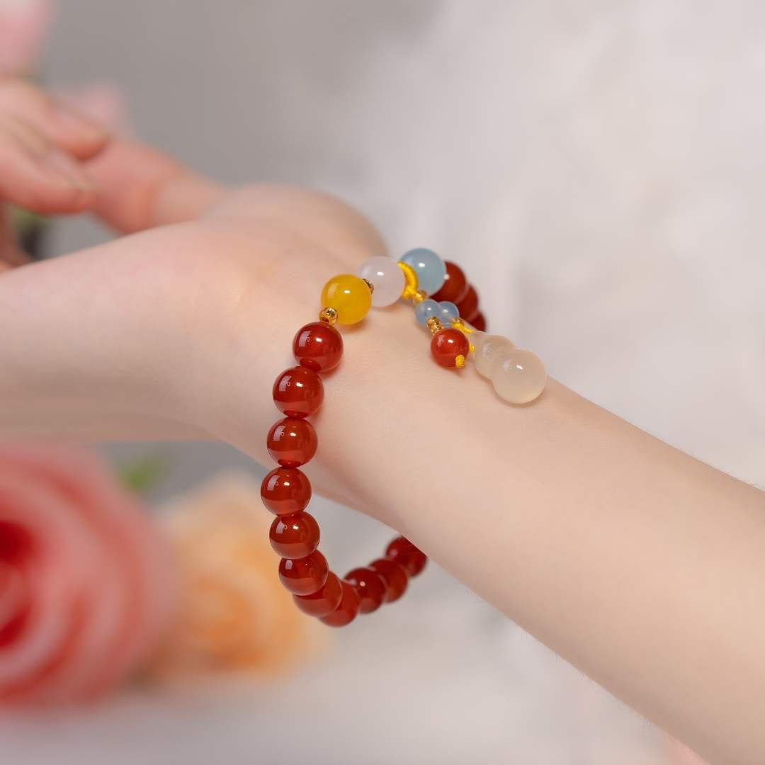Charming Bracelet for Any Occasion