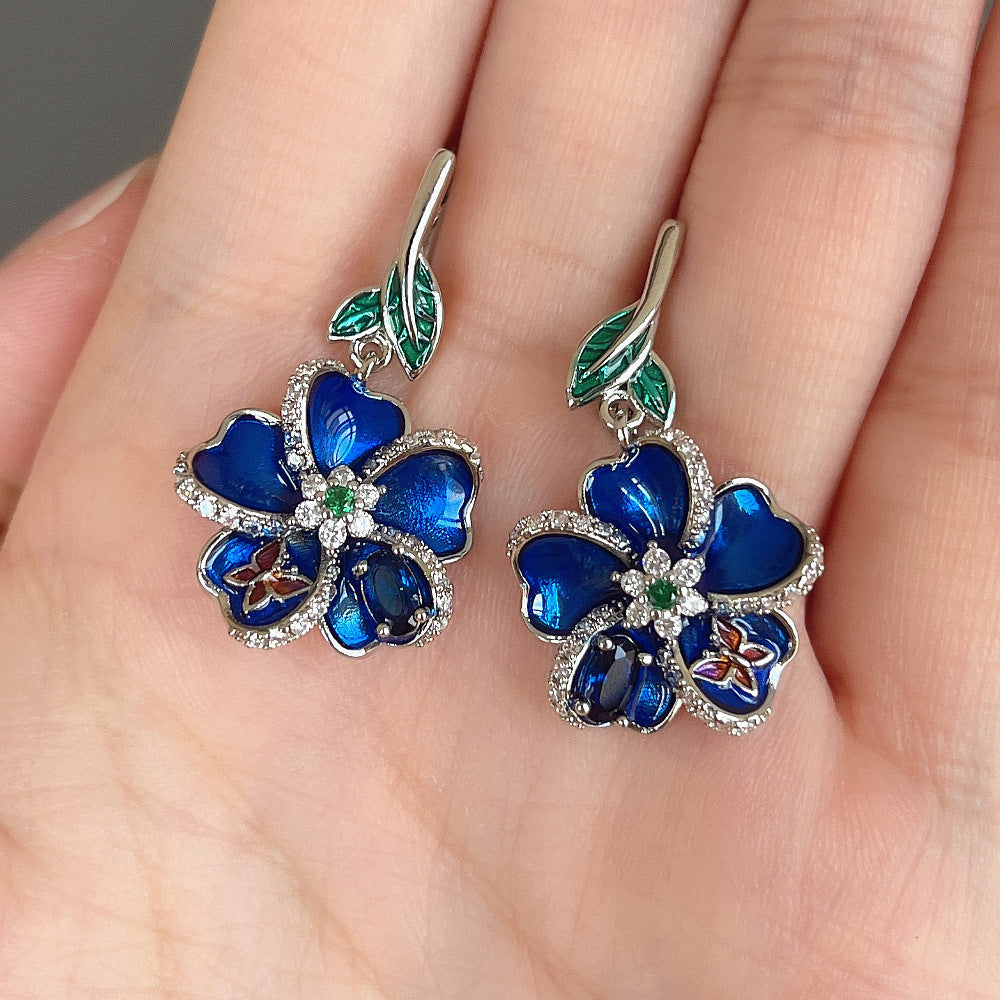 Elegant Earring for Every Occasion