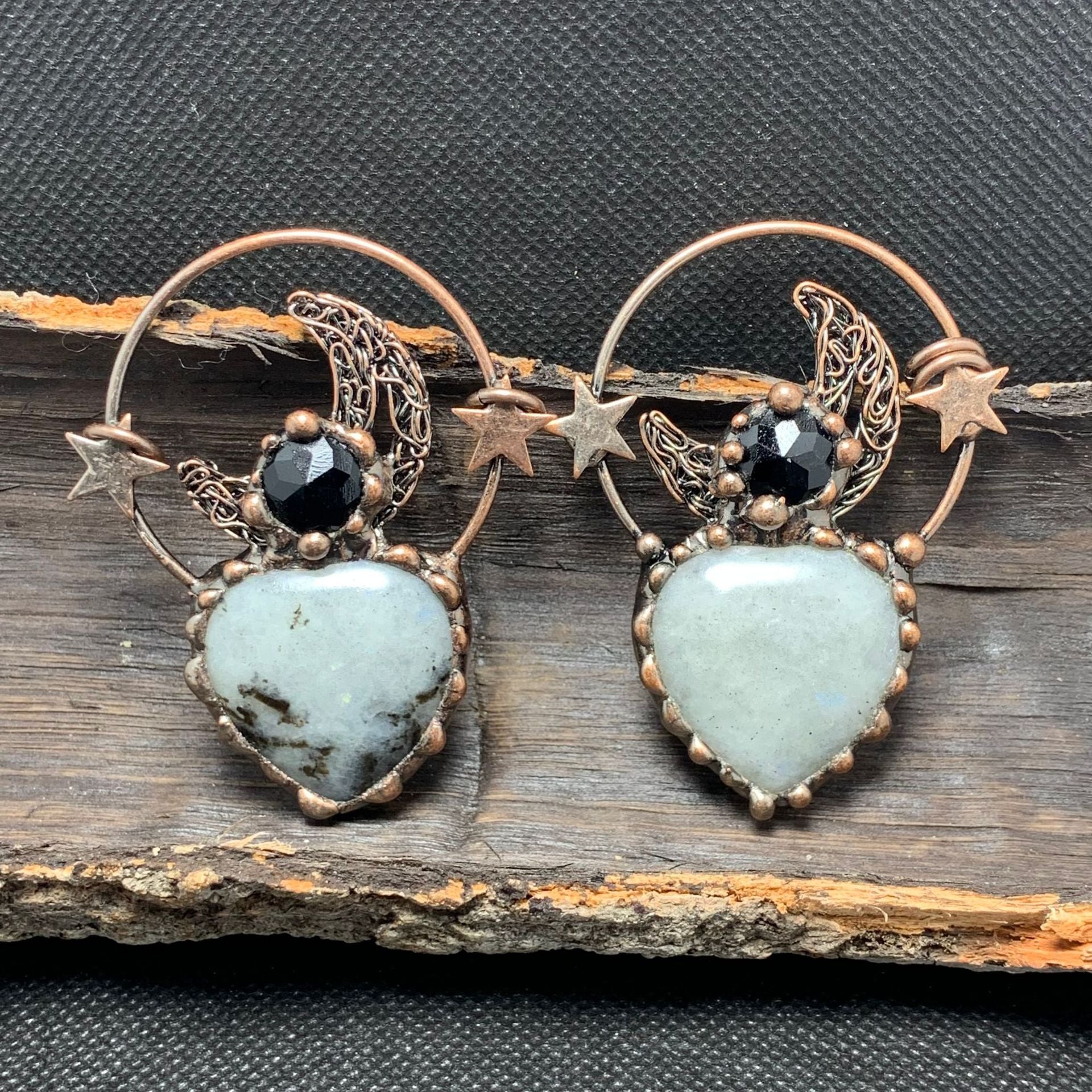 Stunning Necklace for Daily Wear