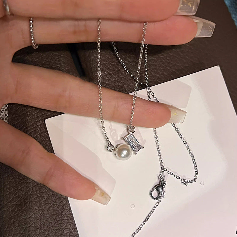 Romantic Pearl Necklace for Special Moments