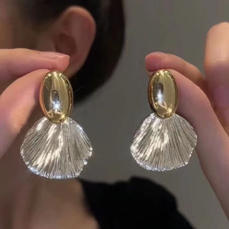 Beautiful Earring with Unique Style