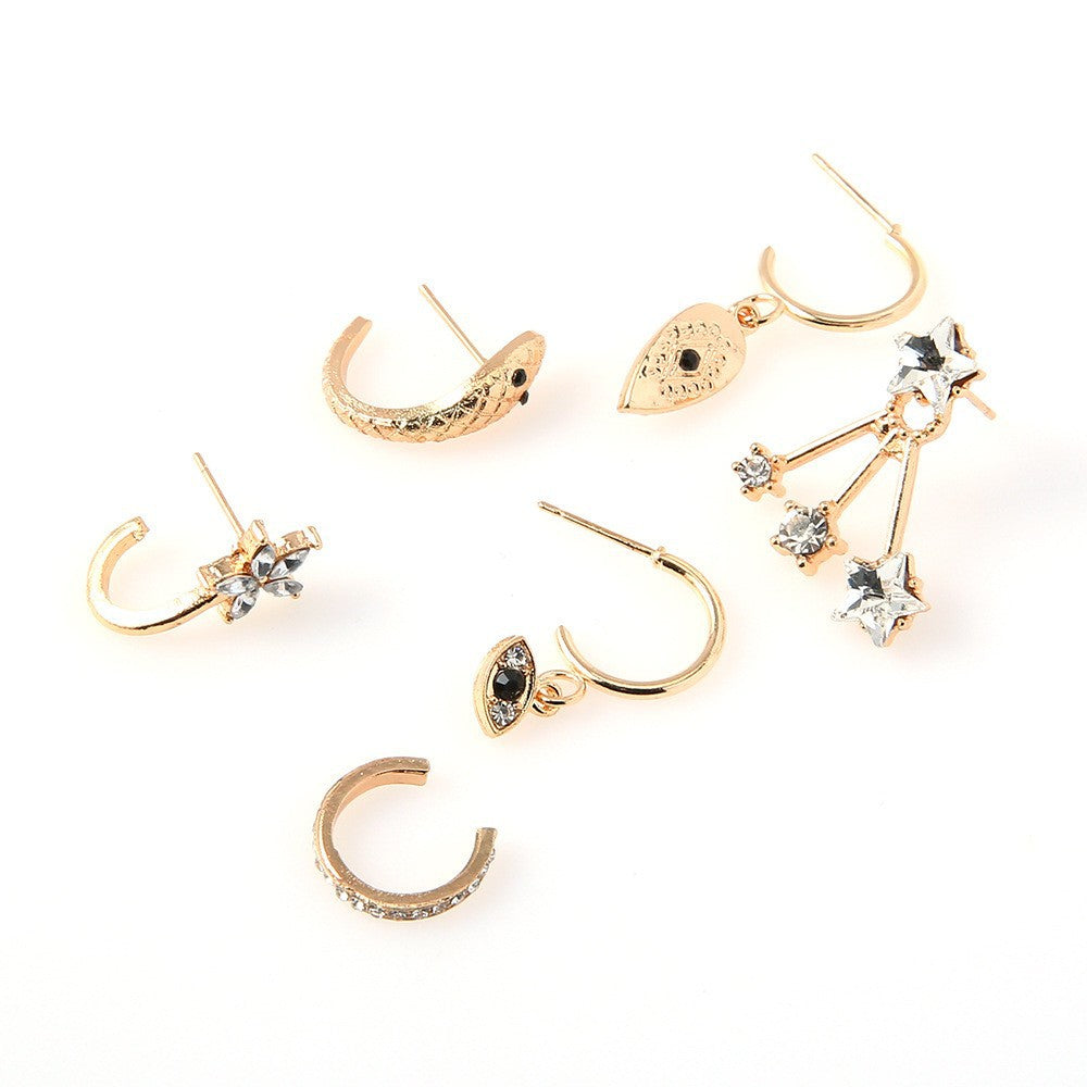 Beautiful Set with Unique Style
