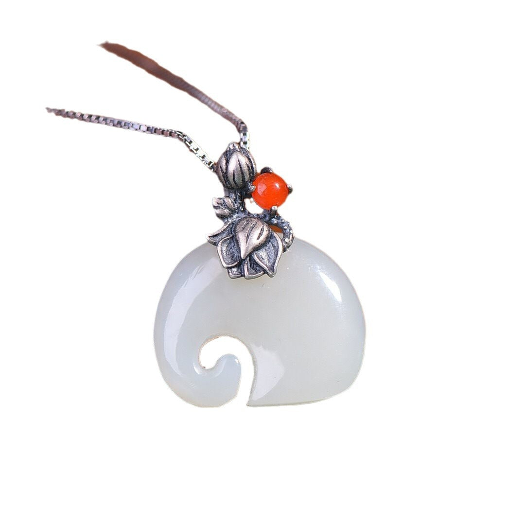 Classic Gold Necklace with Timeless Appeal