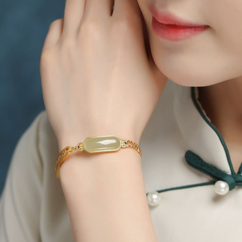 Elegant Gold Bracelet for Every Occasion