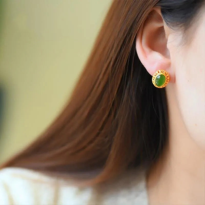 Elegant Silver Earring for Every Occasion