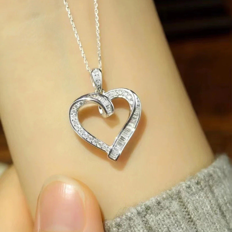 Stunning Necklace for Daily Wear