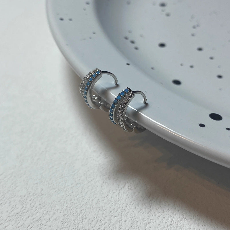 Classic Earring with Timeless Appeal