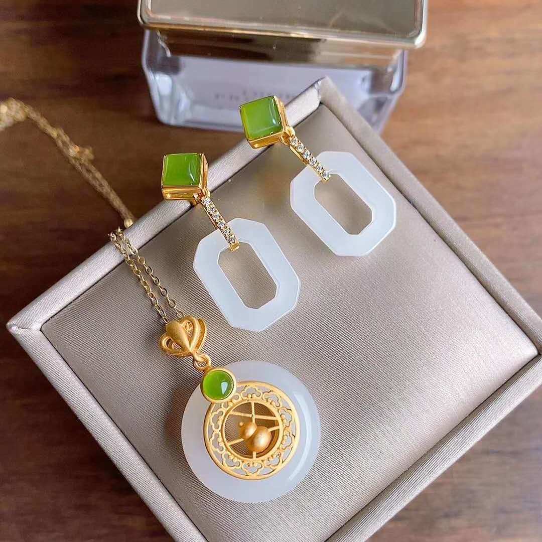 Vintage Handmade Silver Pendant