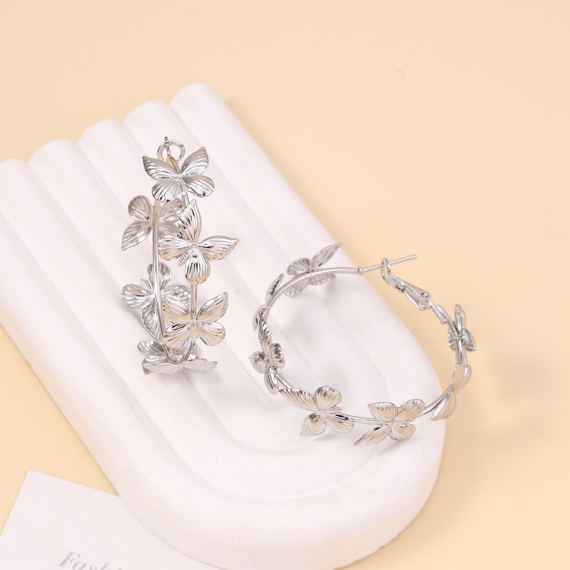 Classic Earring with Timeless Appeal
