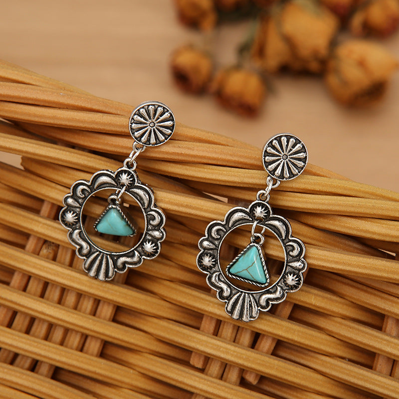 Vintage Handmade Earring