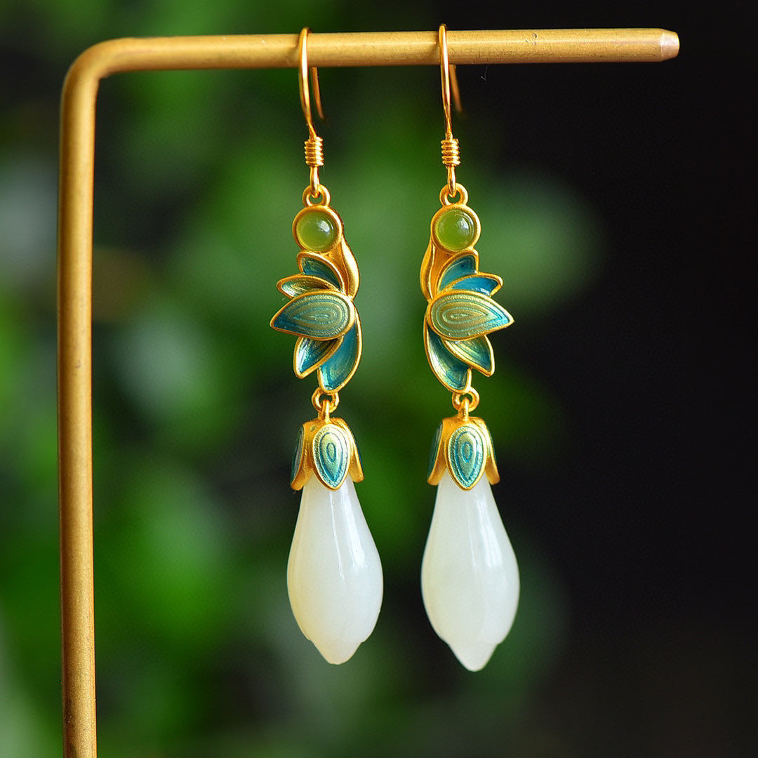 Vintage Handmade Gold Earring