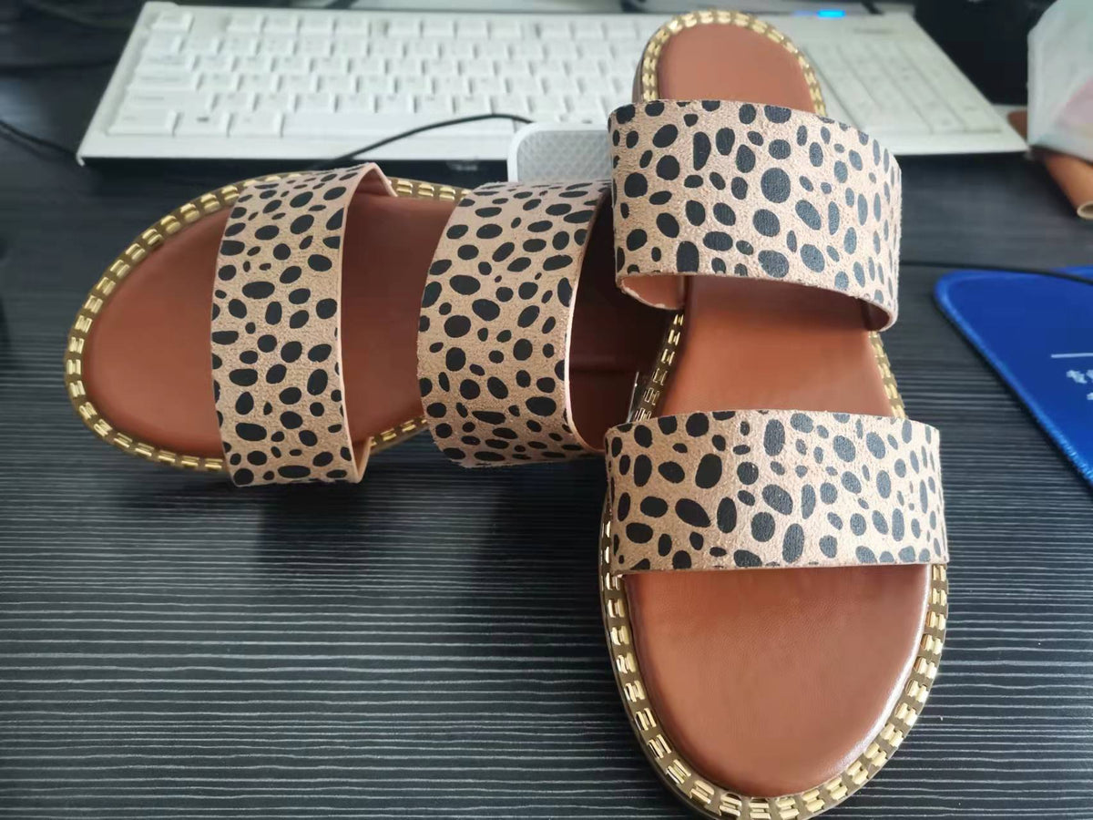 Graceful Orthopedic Shoes for Modern Look
