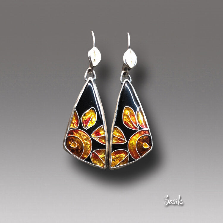 Classic Earring with Timeless Appeal