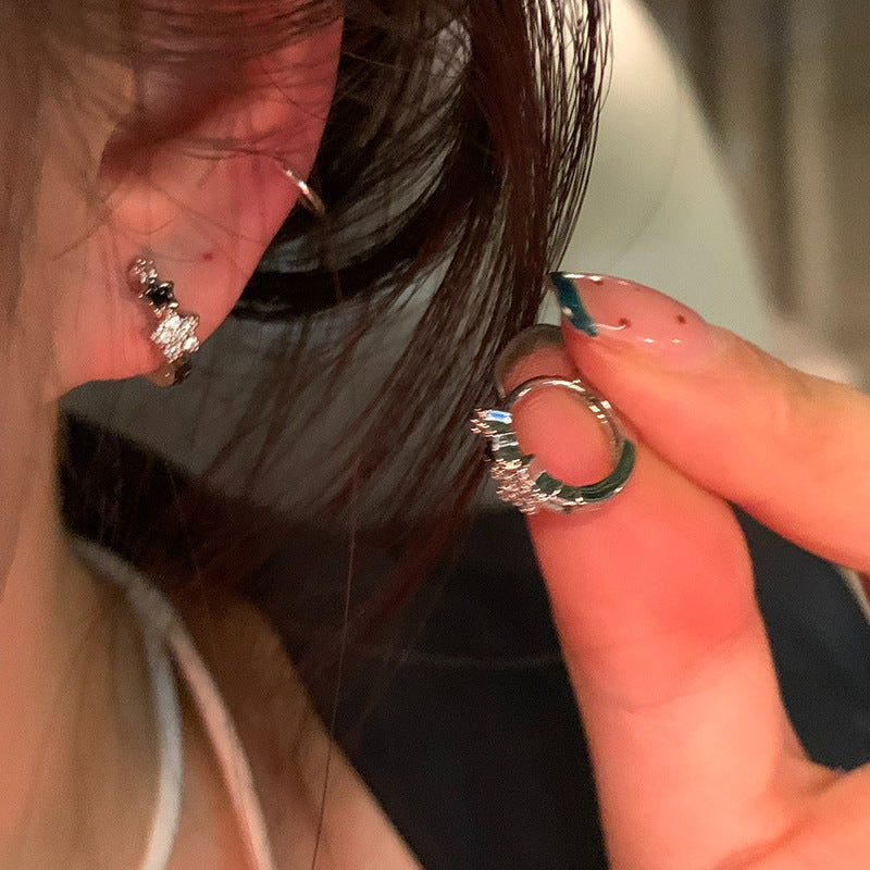 Romantic Earring for Special Moments