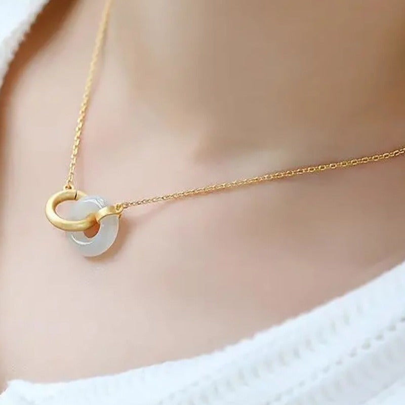 Stunning Gold Necklace for Daily Wear