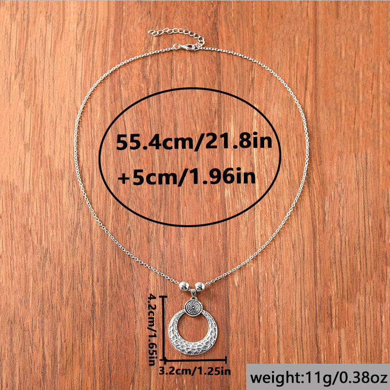 Classic Necklace with Timeless Appeal