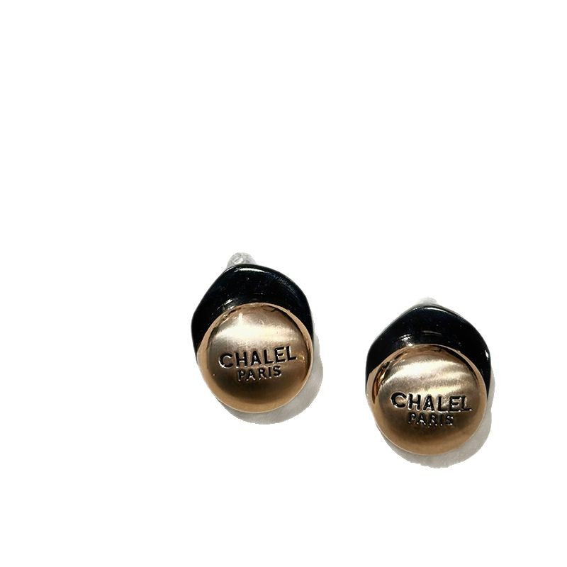 Stunning Gold Earring for Daily Wear