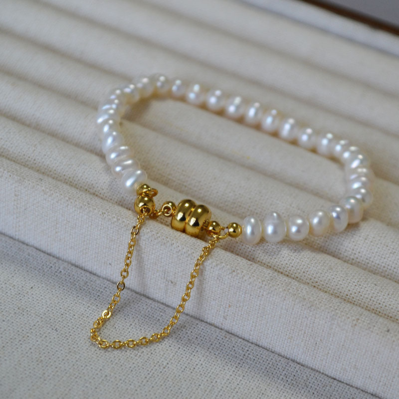 Vintage Handmade Pearl Bracelet