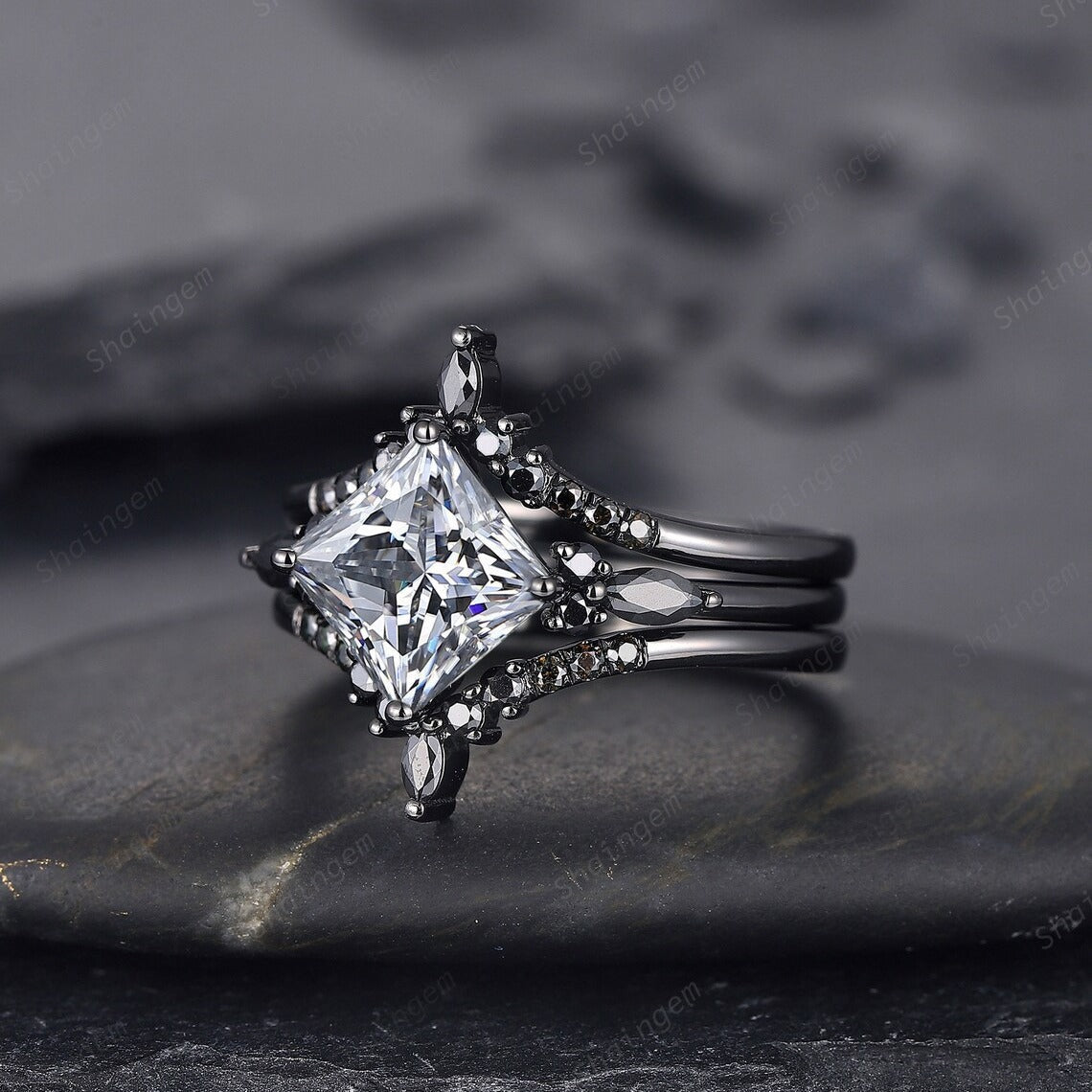 Charming Ring for Any Occasion
