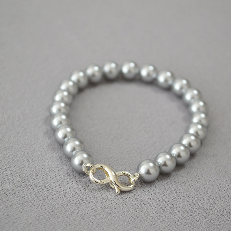 Beautiful Pearl Necklace with Unique Style