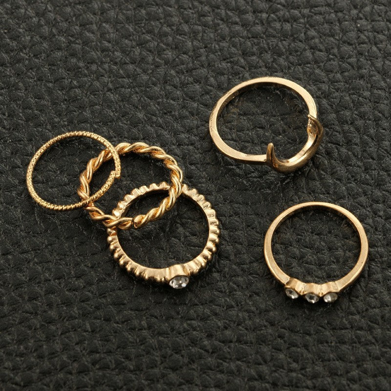 Romantic Gold Set for Special Moments