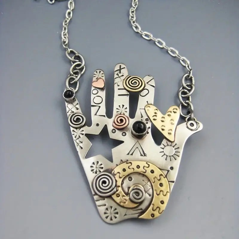Stunning Necklace for Daily Wear