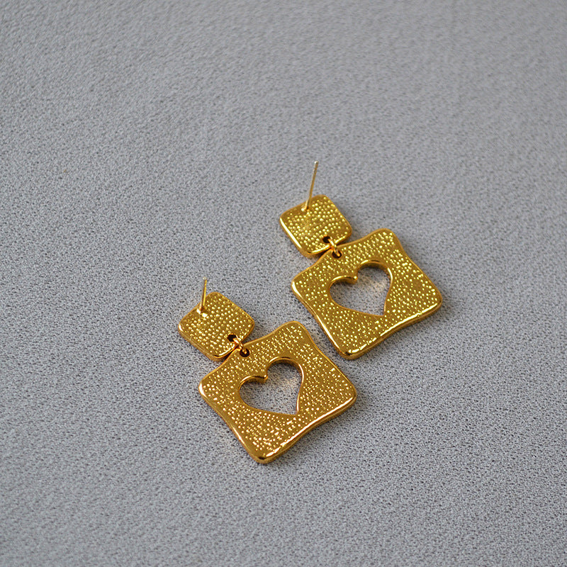 Elegant Silver Earring for Every Occasion