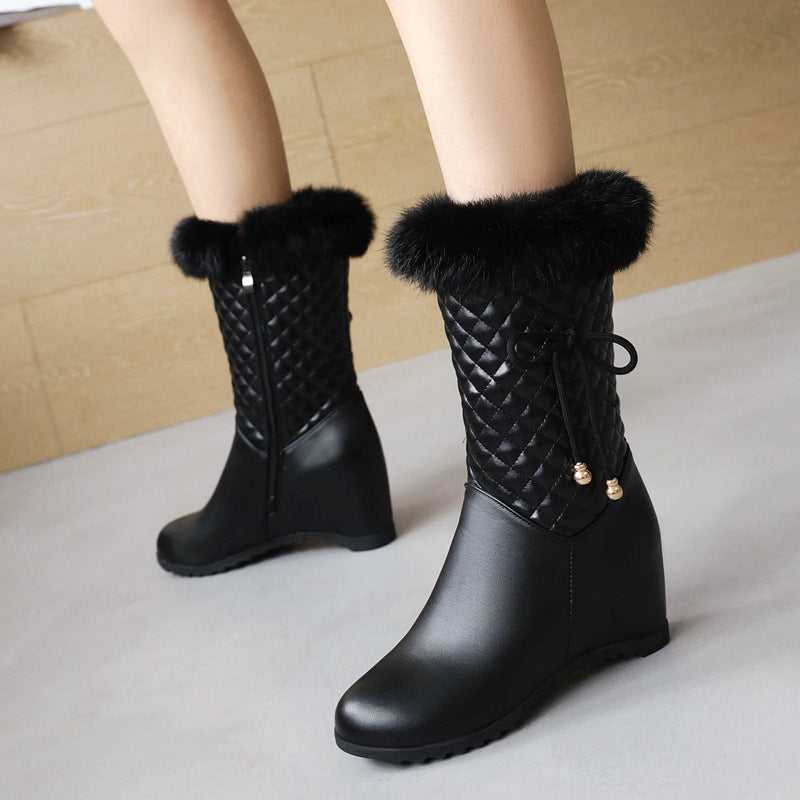 Chic Orthopedic Boots with Unique Design