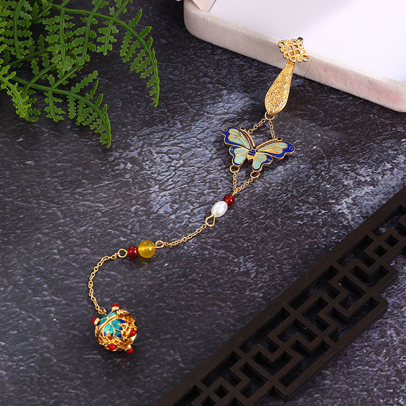 Charming Pendant for Any Occasion