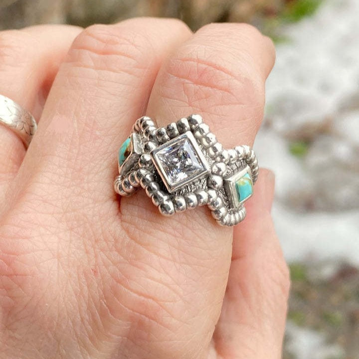 Elegant Silver Ring for Every Occasion