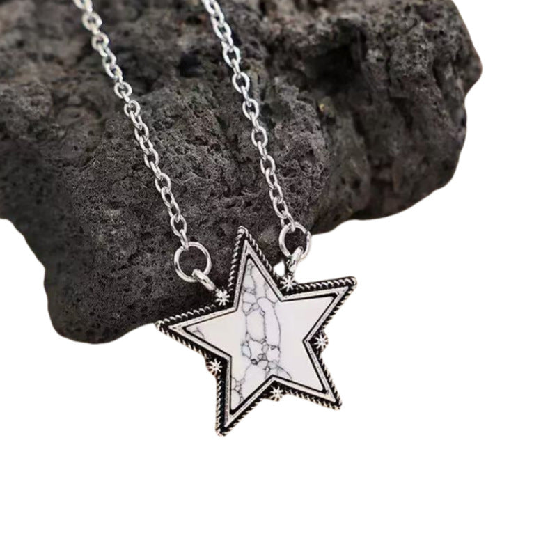 Charming Pendant for Any Occasion