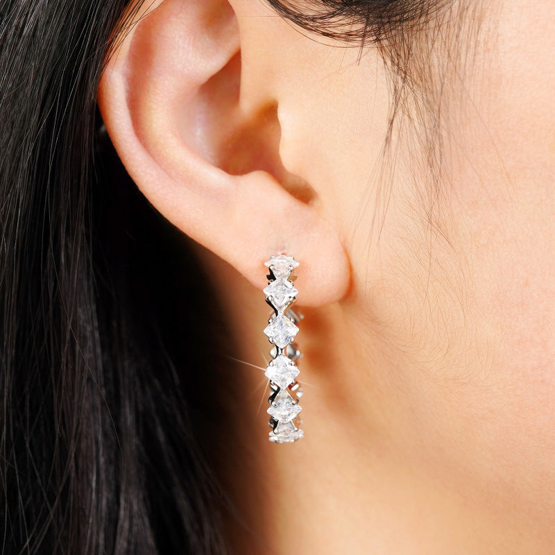 Romantic Earring for Special Moments