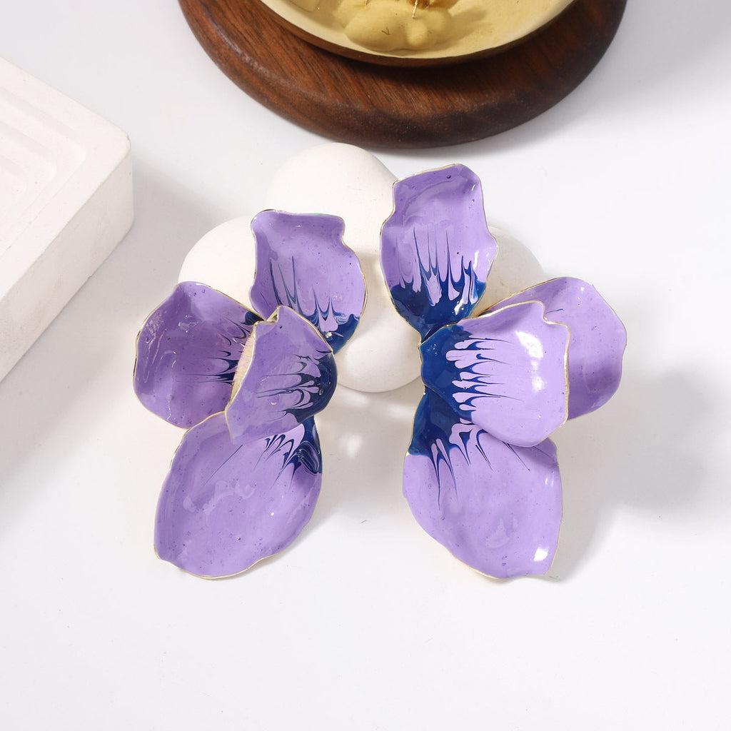 Beautiful Earring with Unique Style