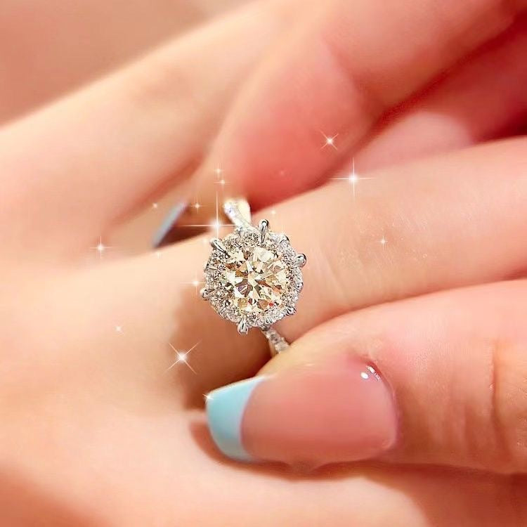 Stunning Ring for Daily Wear
