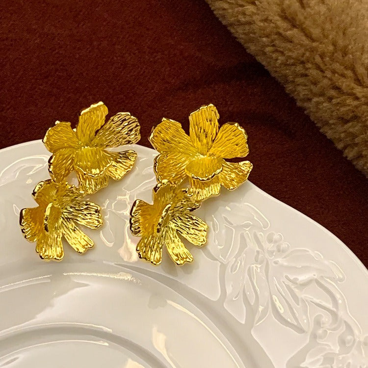 Elegant Earring for Every Occasion