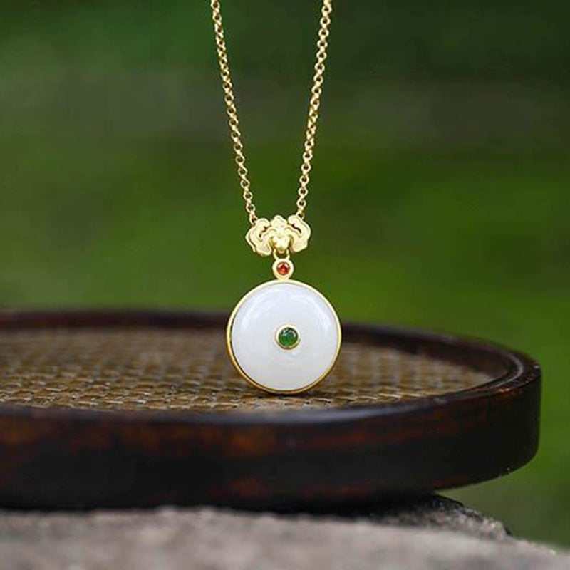 Elegant Silver Necklace for Every Occasion