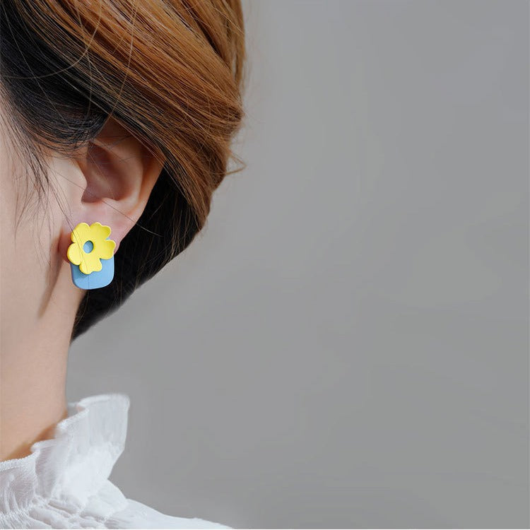 Vintage Handmade Earring